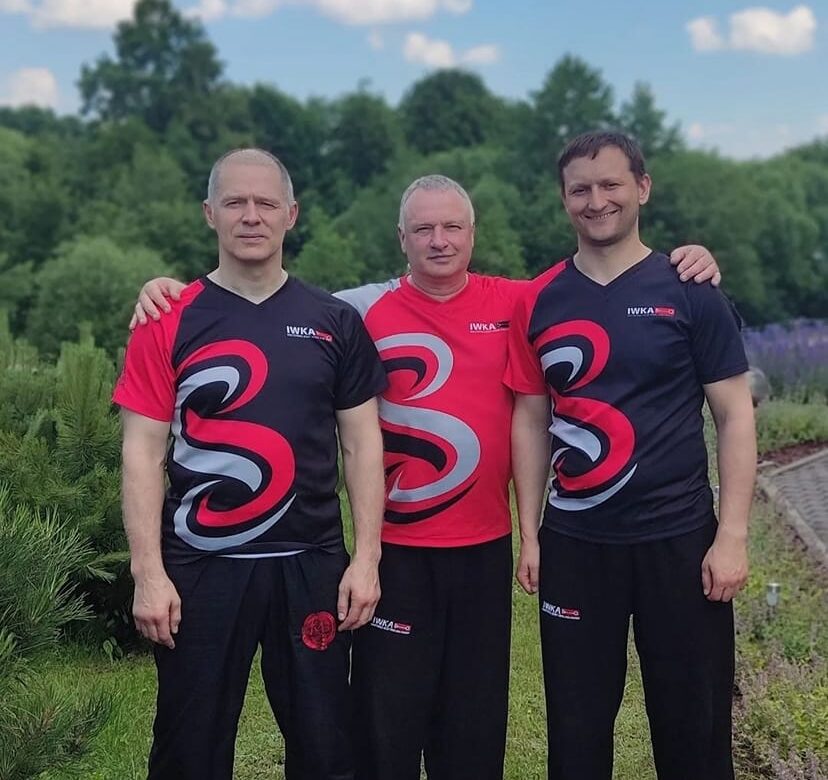 Training with Black Belt students