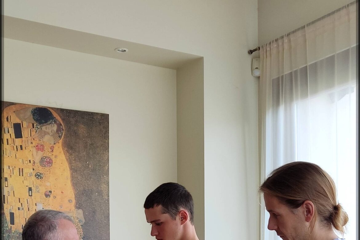 Dovydas ir Gediminas atvyko pas Sifu